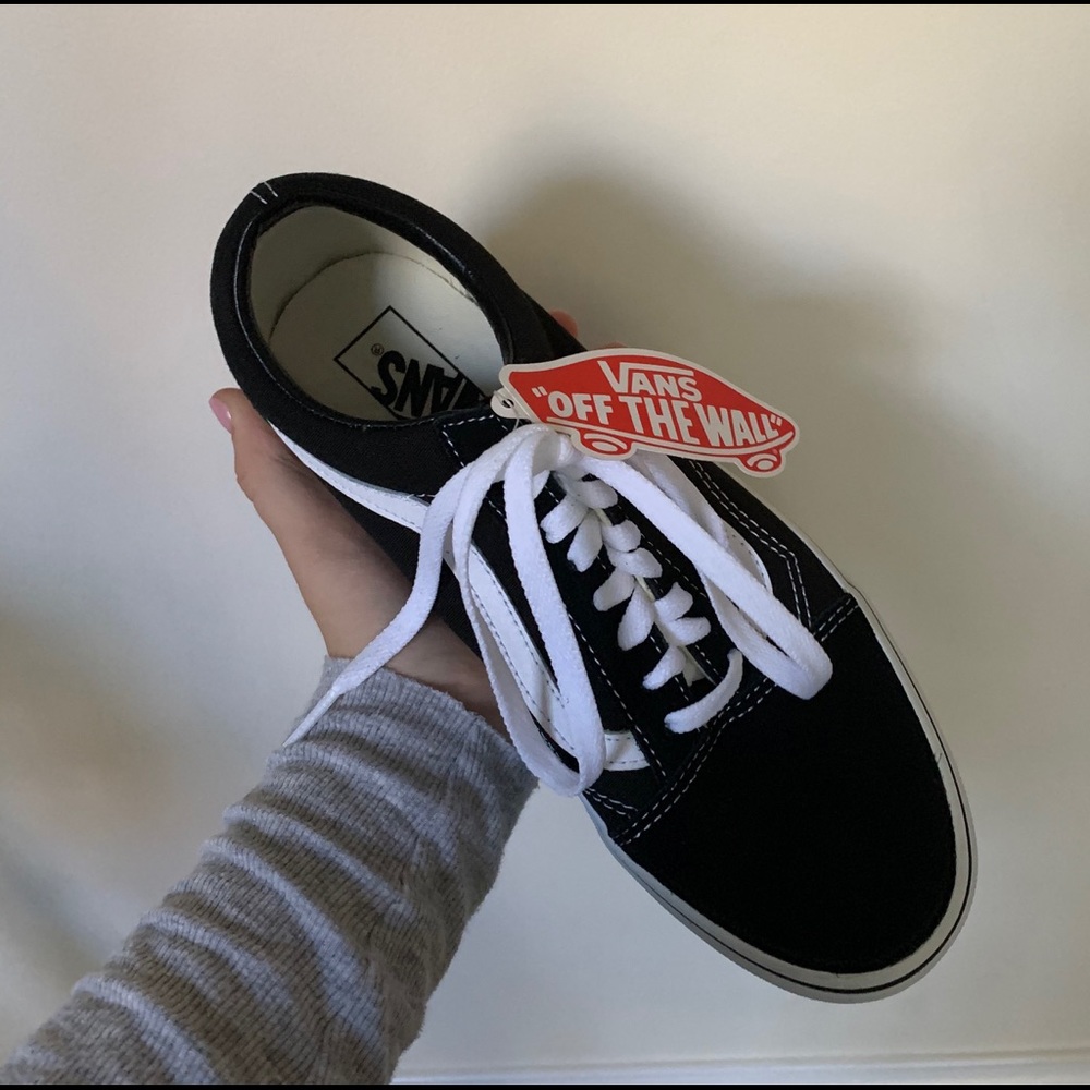 BLACK OLD SKOOL VANS